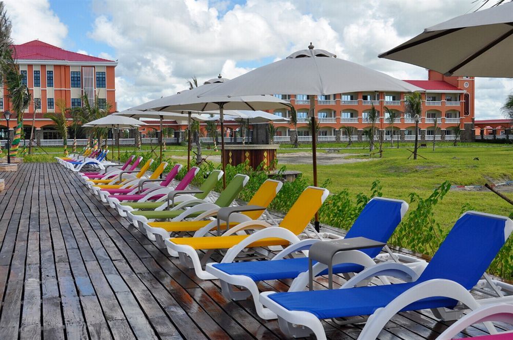 Golden Peacock Resort Hotel Beira Exterior photo